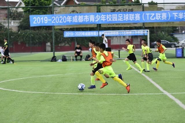 刘铮11+6+5范子铭17+14 上海终结北京5连胜