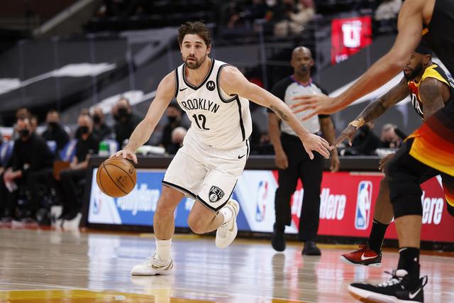 小萨23+28国王大胜绿军6连胜 公牛送奇才5连败