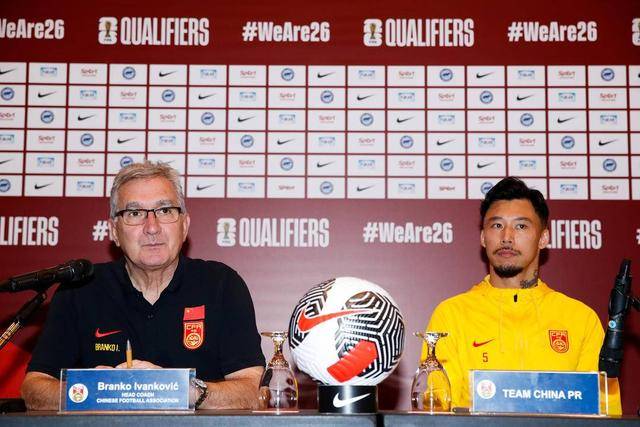 巴特勒35+19+10热火加时负活塞 骑士大胜篮网